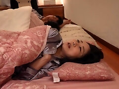 Vec-589 [sub] Her Mommy Who Came To Stay In A Small Mansion