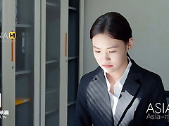 ModelMedia Asia &ndash; Dialogue with Graduates &ndash; Ling Qian Tong-MD-0187 &ndash; Best Original Asian Pornography Movie