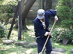 P015G04 In the early Showa era, the obscene affair of the young hubby and wife of the enormous landowner in the countryside.