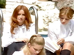 Les Petites Ecolieres 1980 sonnie Francais