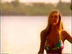 Retro Bikini Queen.