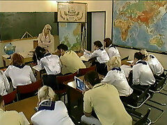 Das Madchen Internat - Scene 1