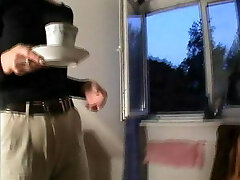 Brunette teen ist noch shr unerfahren Brunette teen ist noch shr unerfahren