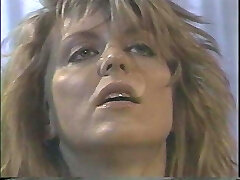 Classic clip with stunning all-natural porn queen