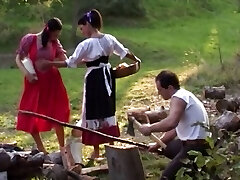 Le Contadine - The Peasant Chick