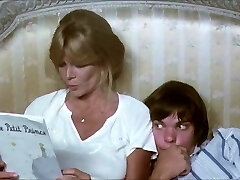 Mom, I want to take a tub with you! (vintage)