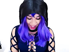 Classic Cosplayer Damsel Going Crazy...