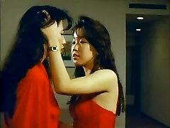 Japanese lesbos and a big dildo dick