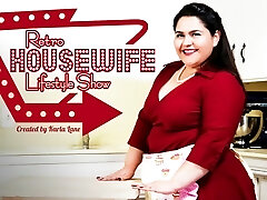 Karla Lane in Retro Housewife Lifestyle Flash