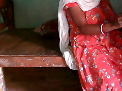 Desi Village wife fucking in pussy with big weenie