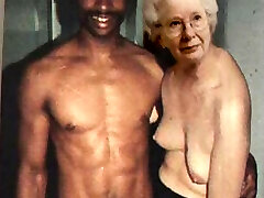 ILoveGrannY Picked Their Finest Pics for You