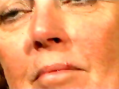 Mature women - Fun at the Glory fuck hole