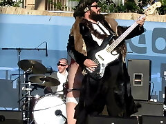 Sz4nd0r4 L4V3y T1k1 04s1s 2012 Redhead Goth Hula