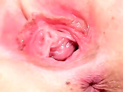 Spicy czech woman gapes her narrow cunt to the extreme