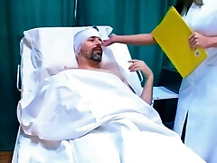 Good Nurse : Ginormous Ass Open