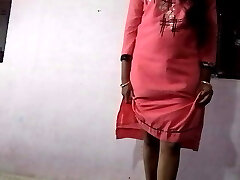 Tamil wife removes clothes