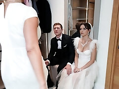 Bride to be and her best acquaintance share a jizz-shotgun - Ryan Keely & Serena Hill
