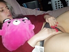 Daddy rubs and plays with teen's cameltoe