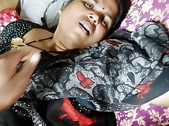 kissed my pussy, fucked me naked, enjoyed it India village style hardcore videos