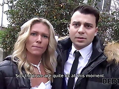 DEBT4k. Loan chief gives bride a opportunity to get rid off her debt