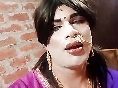 Urvashipatil Rani Kinnar's vlog movie goes viral