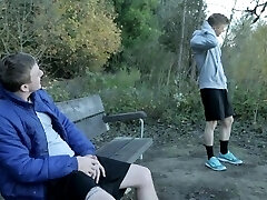 NextDoorBuddies Tom Faulk Unveils Cock in Public