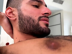 gay polla grande interracial mamada culo joder esperma en la cara