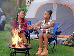 Outdoor lesbian pussy licking with scorching Sarai Minx & Maya Farrell