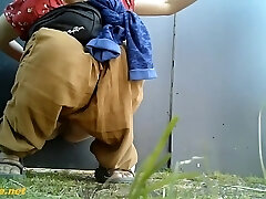 Hidden Cam Girls Peeing At Outdoor Music Festival