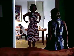 Sapphic Seduction - The Temptation of the Elderly Woman