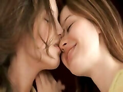 Their first-ever coed coed date in 18 years