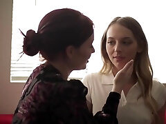ausbildung - jessica, lily, kylie, laney und
