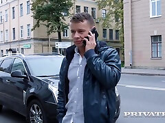 Katrin family momy - Russian Has Her Ass Fucked - Analintrodu