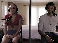 Blind Date - selvaggio di faleria & Alex With arabia pron jilbab Claire Clouds