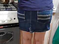 We jerk guy love fucking to our stepmom while she cooks dinner - Lesbian-candys