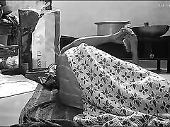 Indian house wife big boobs kissing