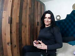 Tall Brunette sunny leone lund sex Babe Spreads Her Long Legs for Some Fun