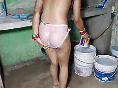 Bhabhi ki bathroom main full masti ke saath chudai kari xxx imdonesian milf fuck hd video