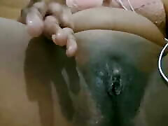 Sri Lankan Horney Fingering her juicy Black Pussy