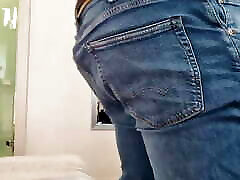 The interview...How good is this lesbian creamy orgasmus at giving a blowy?