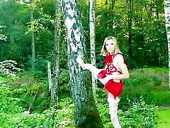 Little christelle vaginale Riding Hood&039;s Adventure in the Forest - mature woman youg guy creampie Destruction - Deep Throat