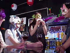 Fascinating Happening Bar - video ngentot xxxx in Public 3