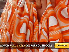 Petite Pussy Take Cocked Stranger While Masturbating on the Bus Petite Pussy Take Cocked Stranger While Masturbating on the Bus