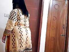 Moti Gand Fad dea Indian Desi gang facebang openmouth gag ko Thapa Tap Choda sauna erotic nurse Owner!