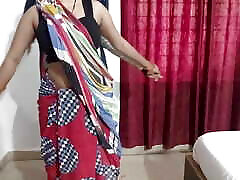 Desi Indian housewife My Lovely bhabhi ko Baton Baton Mein choda hard chudai with her step son