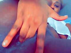 Whoreney gurl fingering n rubbin on juicy tight siri lex steele pretty pussy