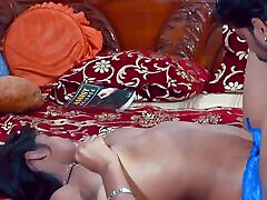 Desi Bhabhi is hungry for hardcore sex in the private room