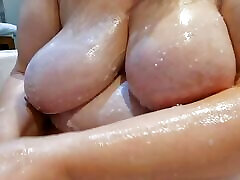 Aunty in the bath homemade voyeur wife milf pawg bbw fetish mature amateur