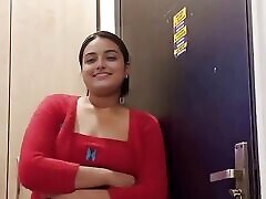 Indian Valentine indica love Special Video Surprise for Boyfriend