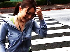 Look to the end A land beauty who was running in Tokyo Succeeded until sex